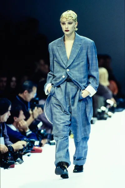 Look 24